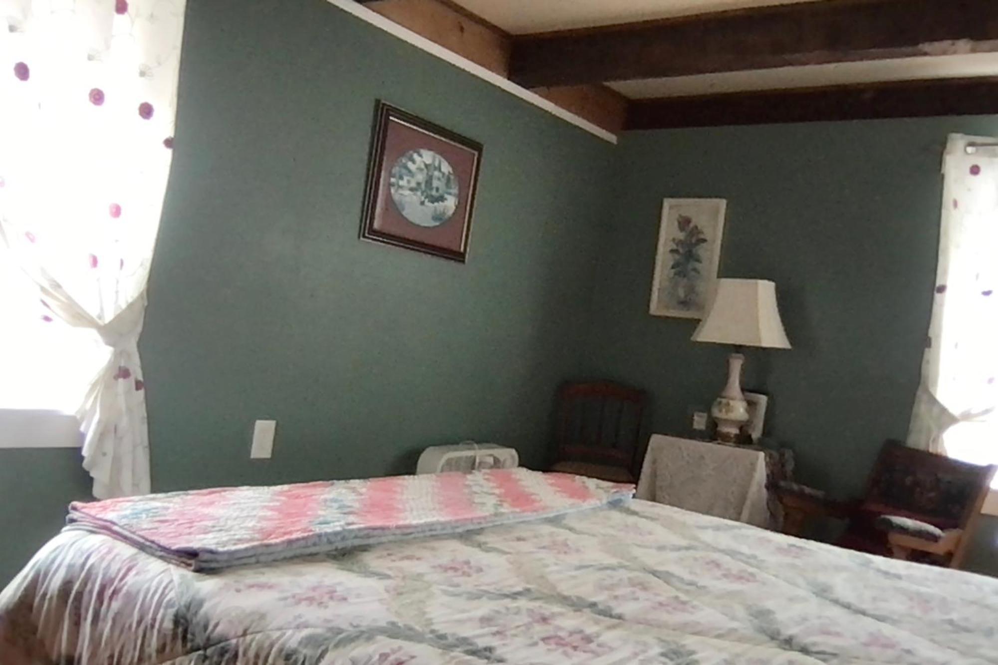 Mountainview Solitude Inn Riverside Chambre photo